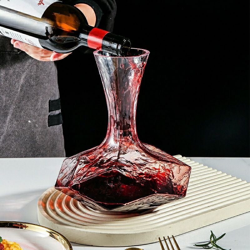 Mizuro Heritage: The Kesshō (Crystal) Prism Decanter – Chapter I